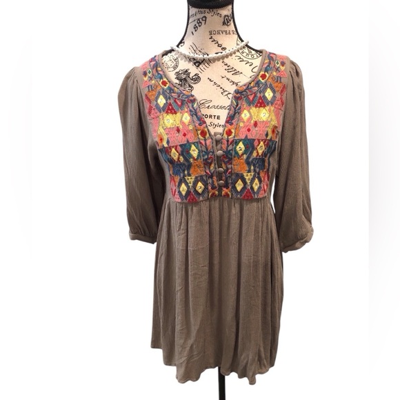 Umgee USA Small Olive Green Peplum Blouse  Embroidered, buttons, Dolman Sleeves - Picture 1 of 7